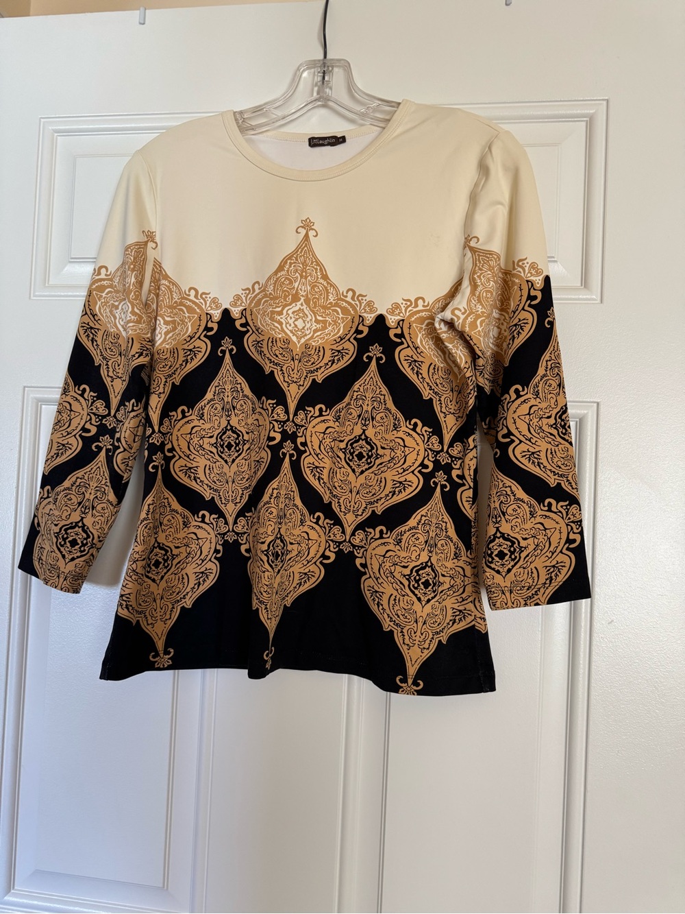 J. McLaughlin Cream and Black Medallion-Print 3/4-Sleeve Top